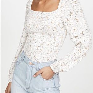 Cupcakes and Cashmere white floral Savannah top